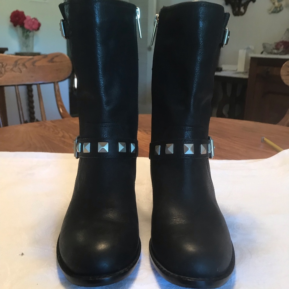 Gray brand black leather size 5 boots. NWOT.